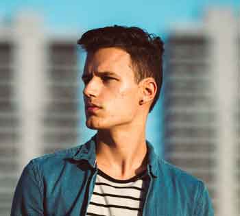 无人值守自动的服务器攻击软件